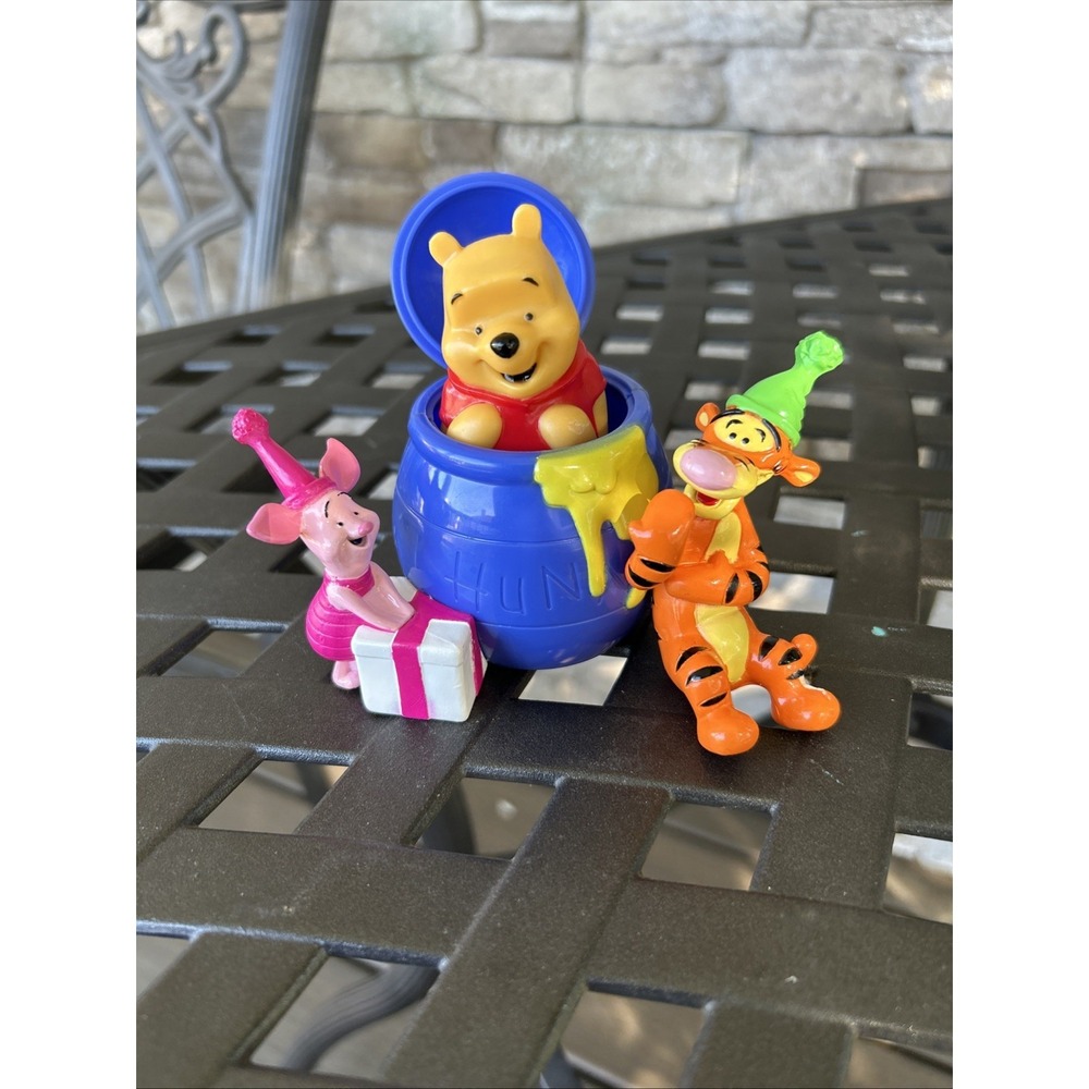 Vintage Wnnie The‎ Pooh & Tiger Pop Up Cake Decoration 2007